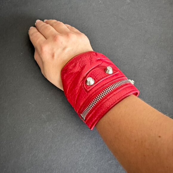 Balenciaga Red Leather Hand Wrist Cuff Coin Purse Mini Wallet - Picture 4 of 9